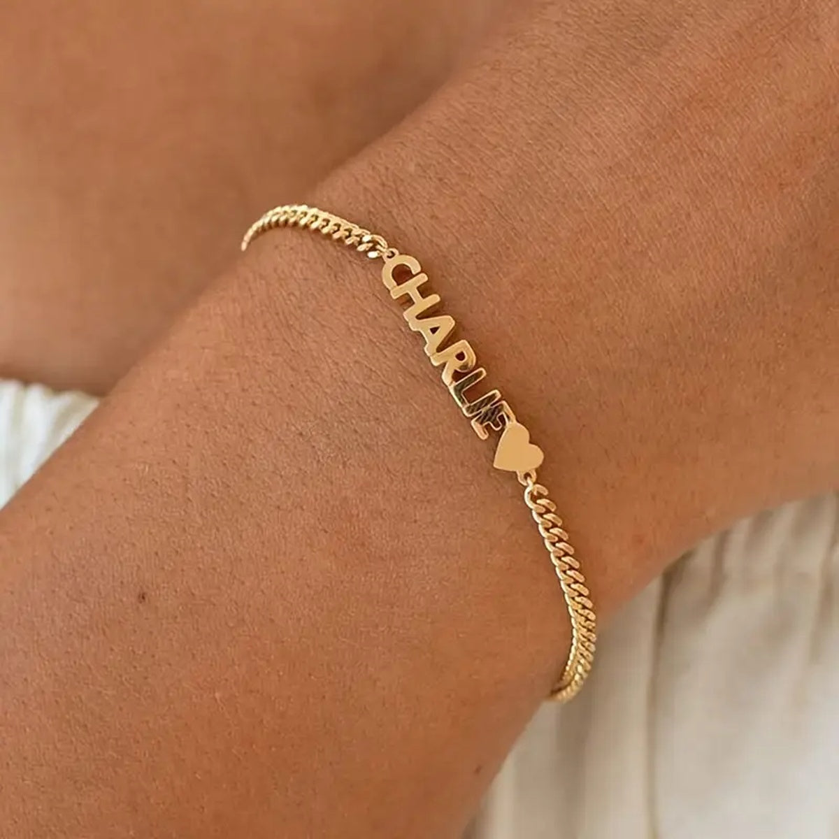 Pulseira Corrente com Nome e Coração