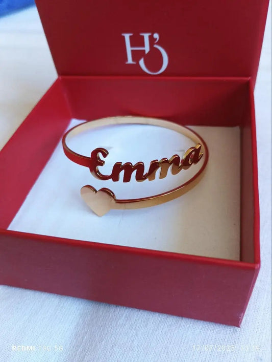Pulseira com Nome e Coração