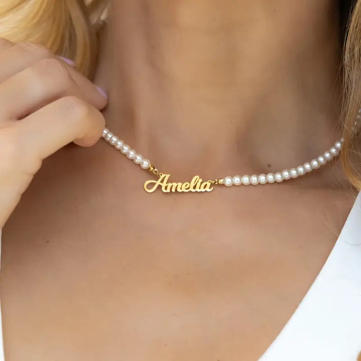 Colar com Nome e Pérolas