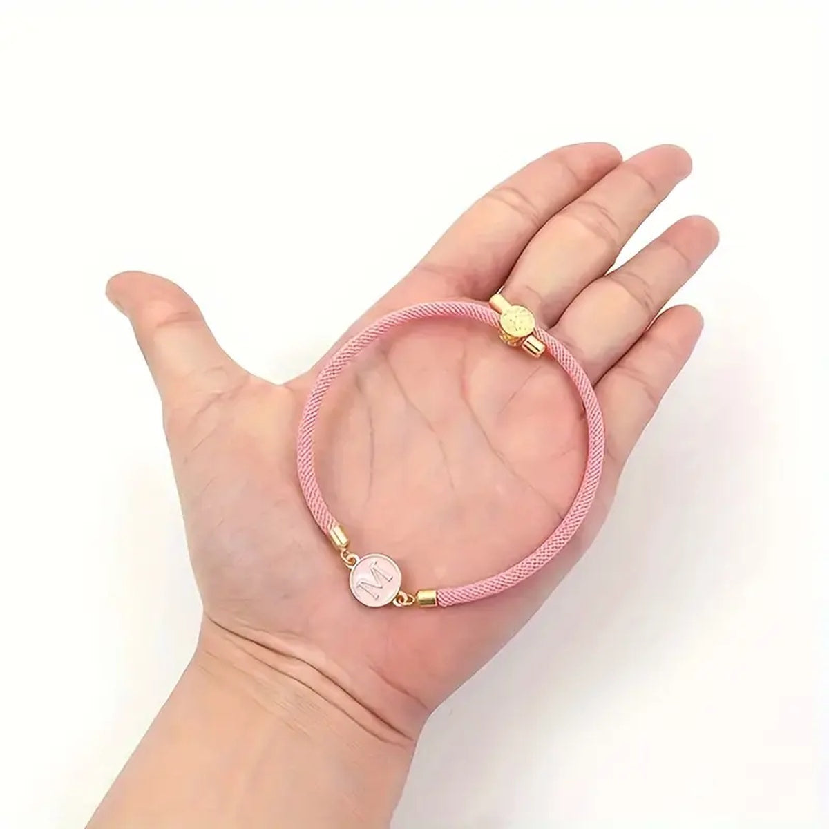 Pulseira Tecido com Inicial Redonda