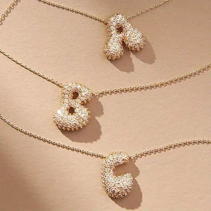 Colar com Inicial Brilhantes