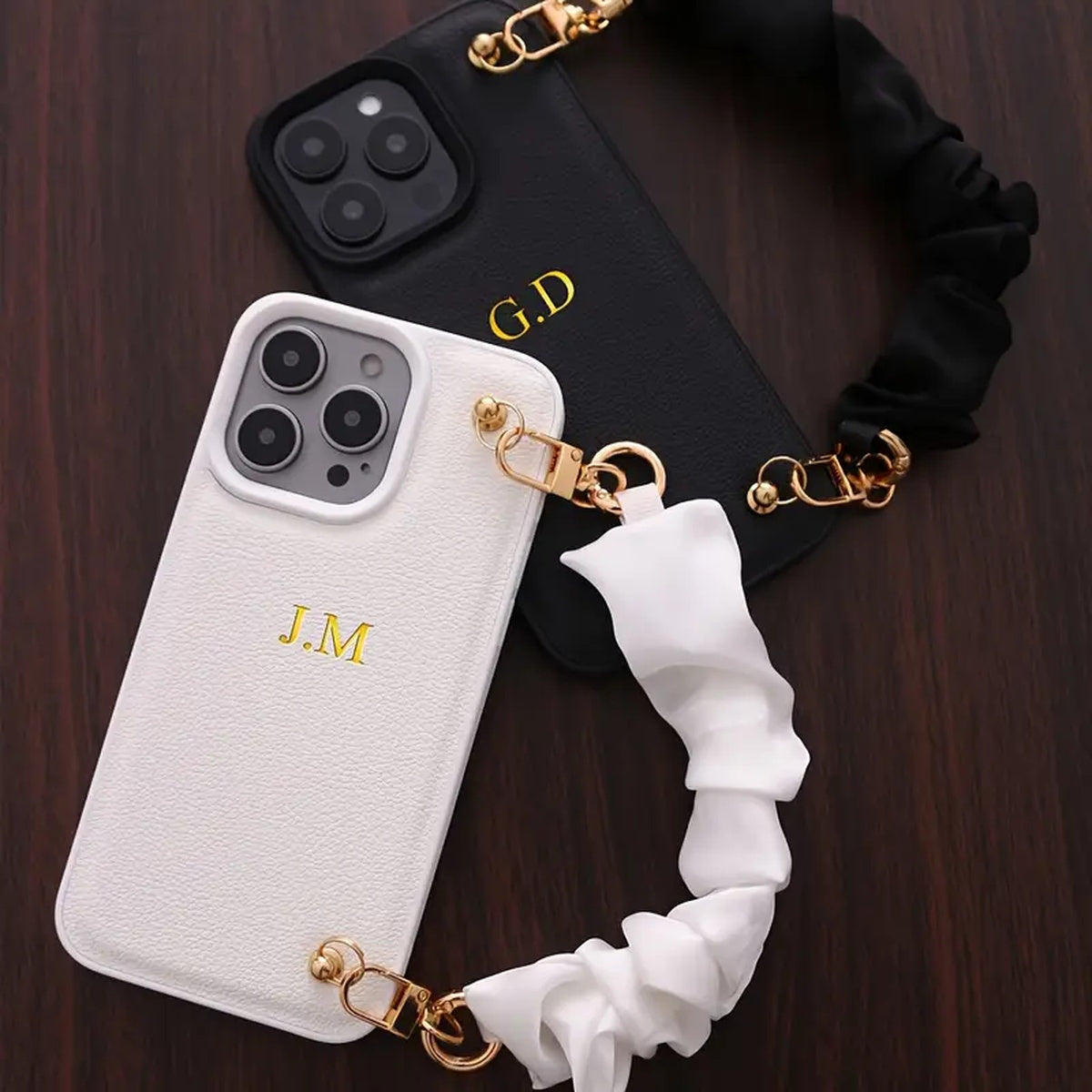 Capa iPhone com Elástico Lateral