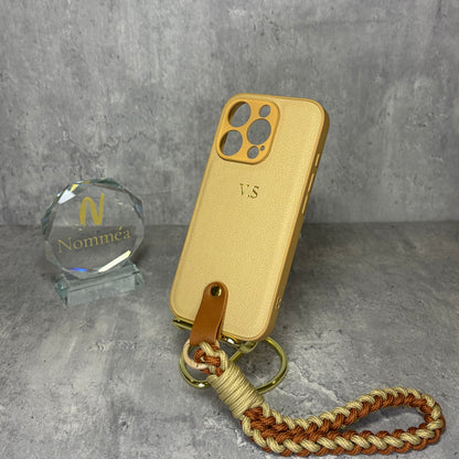 Capa iPhone Pele com Pulseira