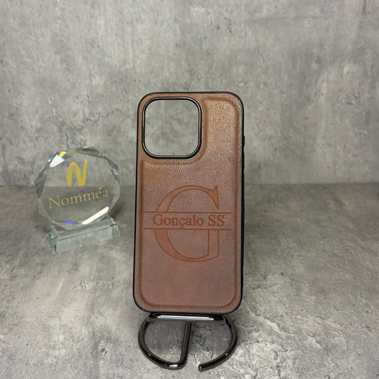 Capa iPhone Pele com Nome Gravado