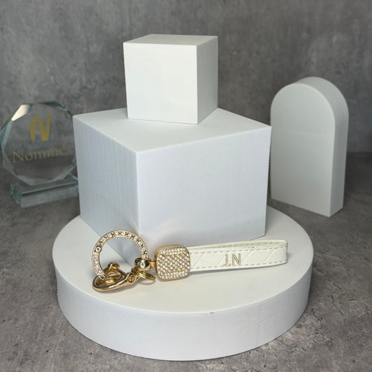 Porta-Chaves com Iniciais Brilhantes