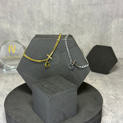 Pulseira Prata Cruz com Inicial