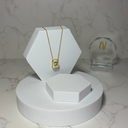 Colar com Inicial Brilhantes