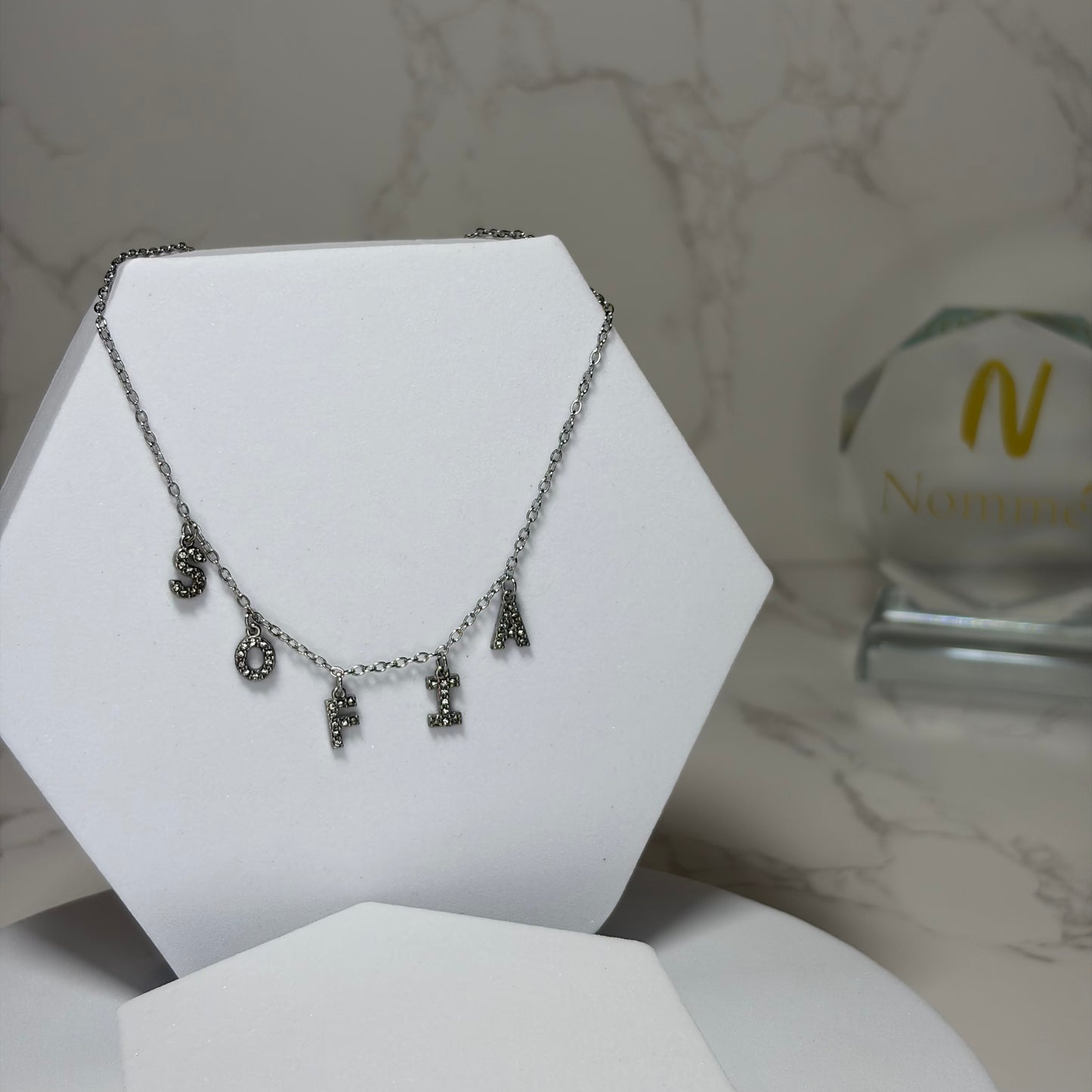 Colar com Nome e Brilhantes