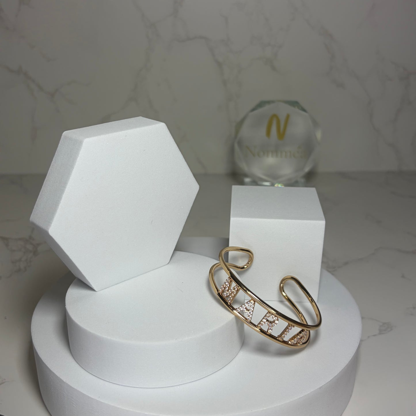 Pulseira com Nome e Brilhantes