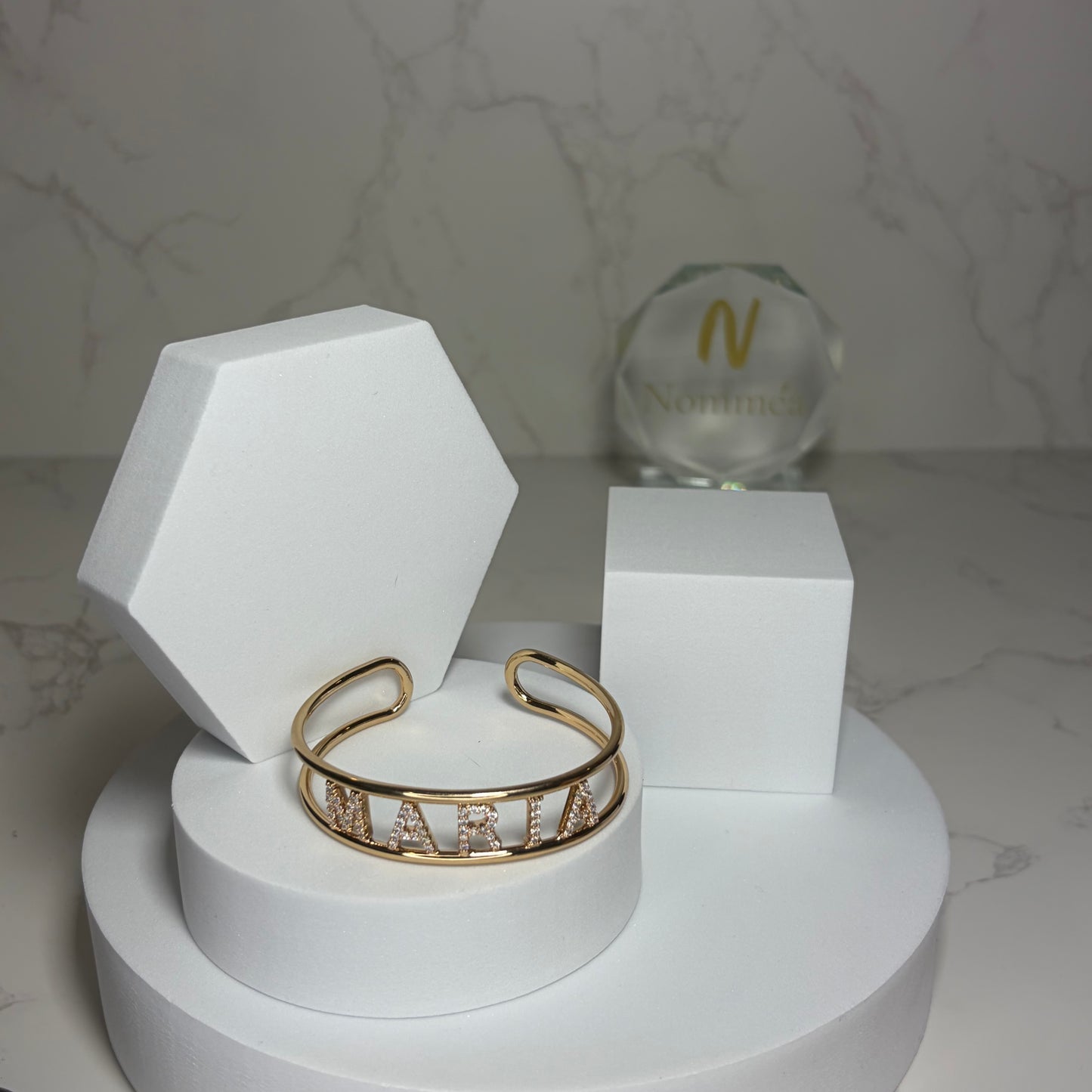 Pulseira com Nome e Brilhantes