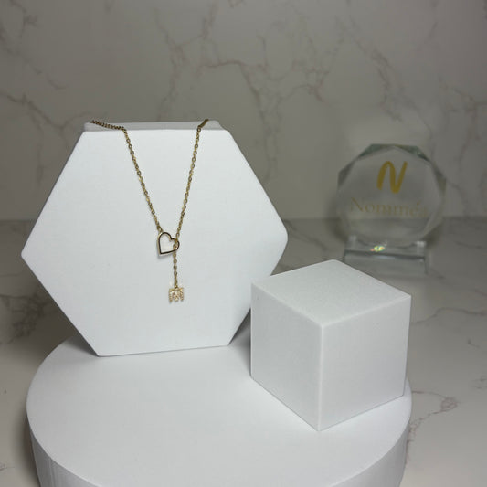 Colar Coração com Inicial e Brilhantes