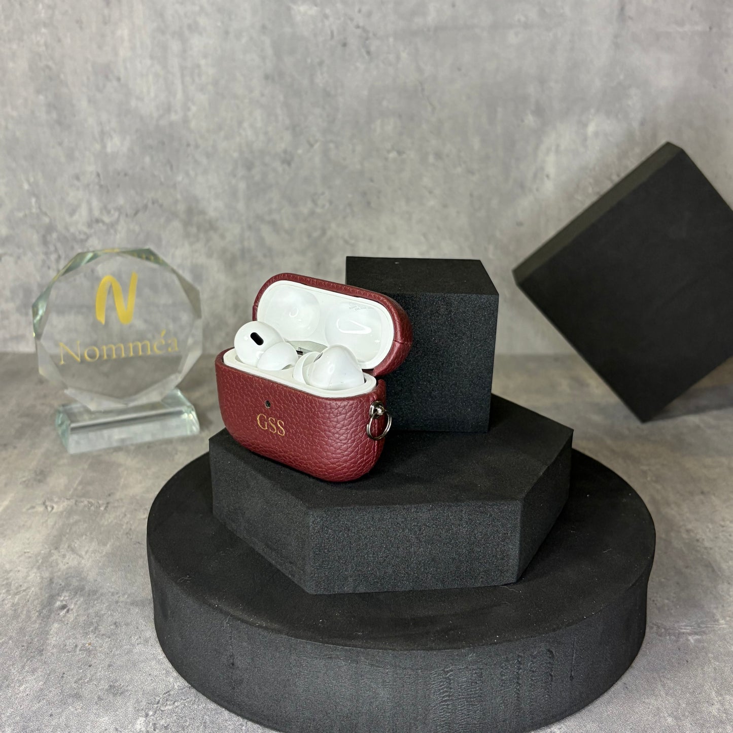 Capa AirPods com Iniciais