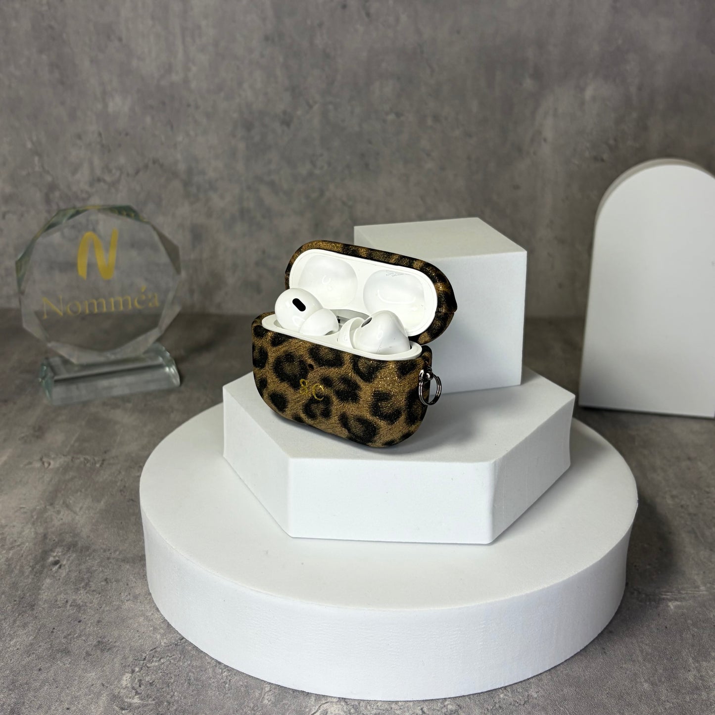 Capa AirPods Tigrada em Pelo