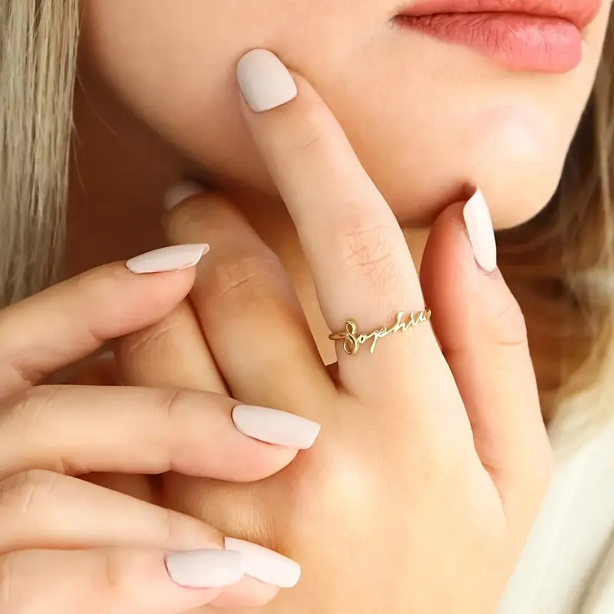 Anel com Nome Elegante