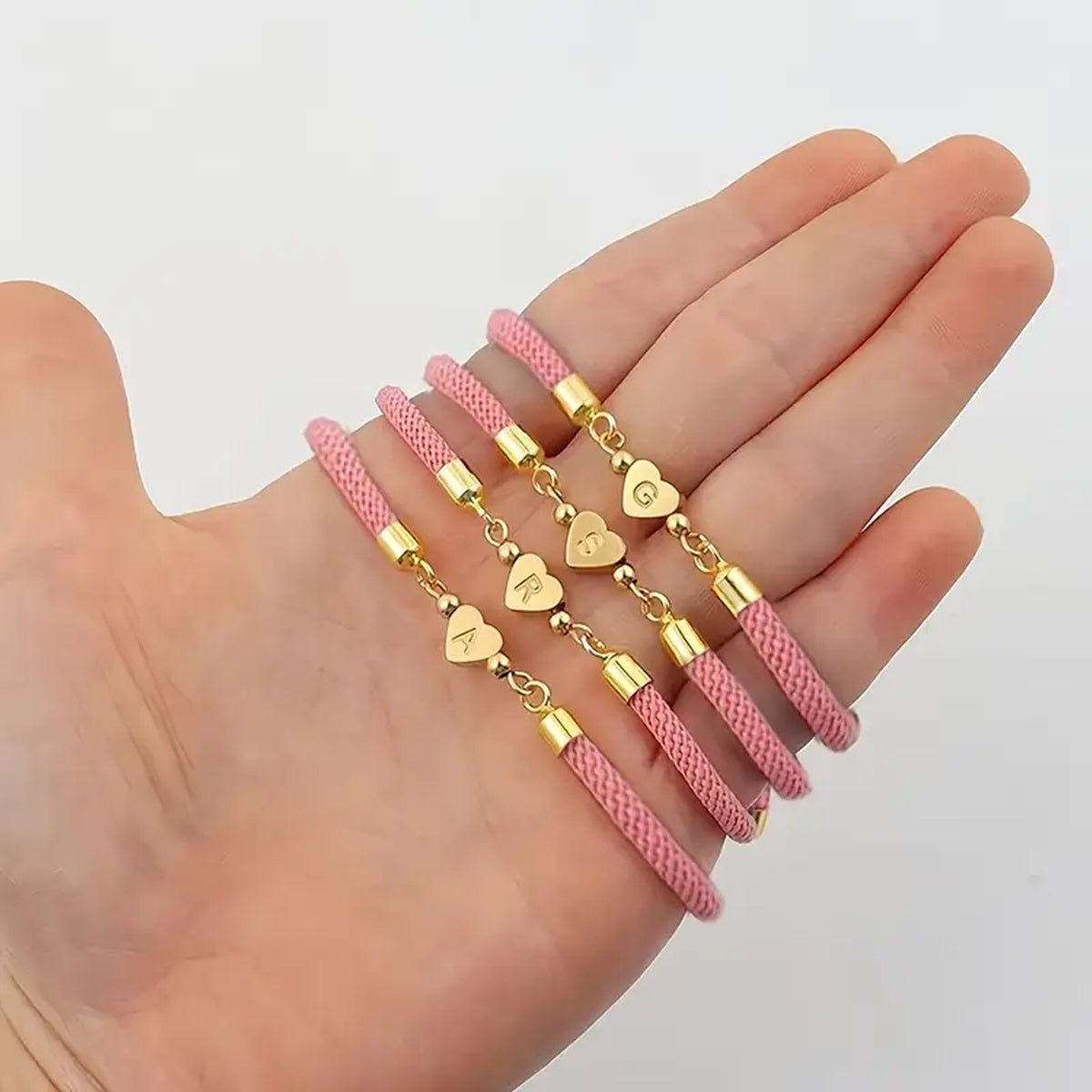 Pulseira Tecido com Inicial e Coração