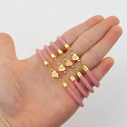 Pulseira Tecido com Inicial e Coração