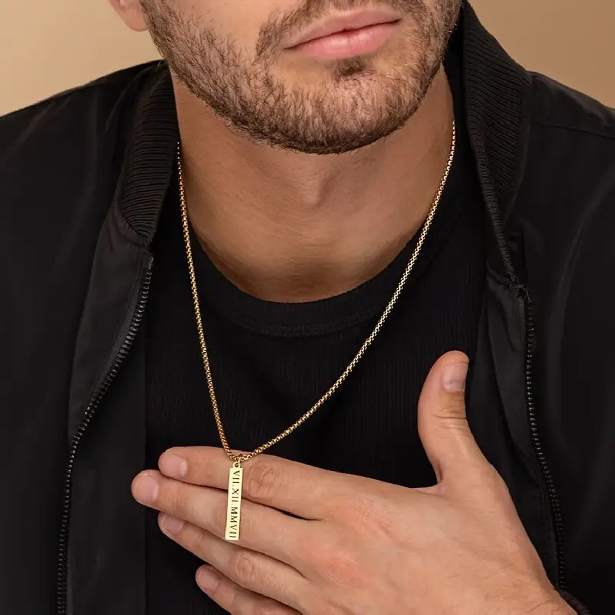 Colar Pendente com Nome