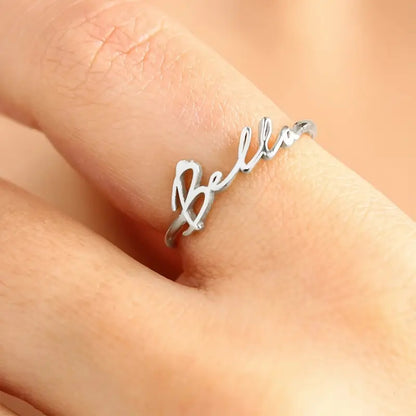 Anel com Nome Elegante